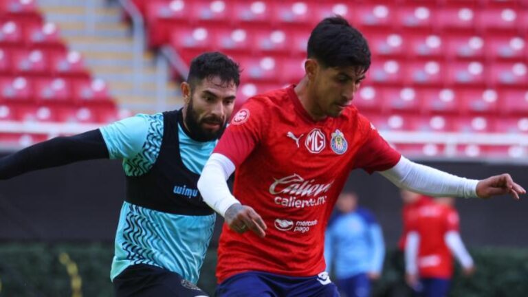 Las Chivas de Fernando Gago golean en su primer partido de pretemporada rumbo al Clausura 2024