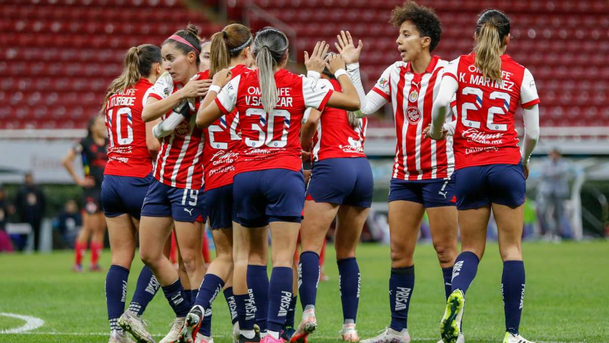 Chivas arranca con el pie derecho el Clausura 2024 de la Liga MX