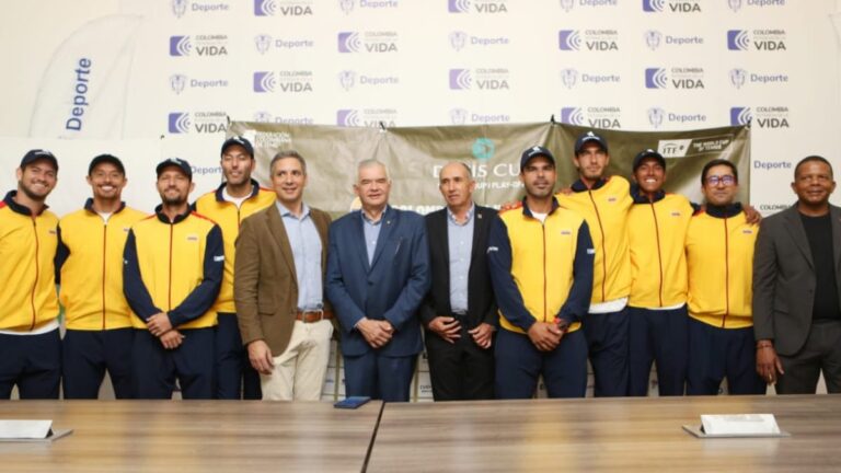 Equipo de Copa Davis de Colombia recibe el Pabellón Nacional para el duelo ante Luxemburgo
