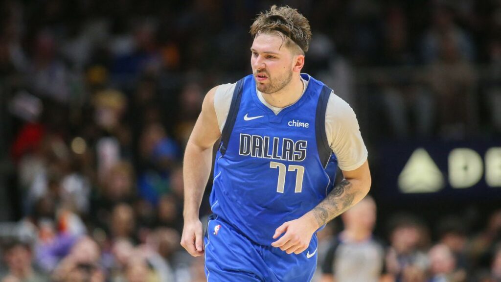 Doncic tiene una noche para la historia | Brett Davis-USA TODAY Sports