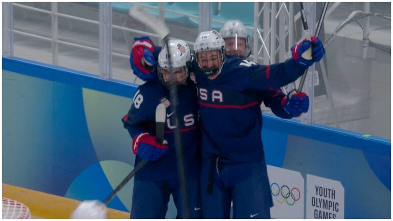 Estados Unidos remonta a Eslovaquia en el último minuto del partido inaugural de hockey varonil de Gangwon 2024