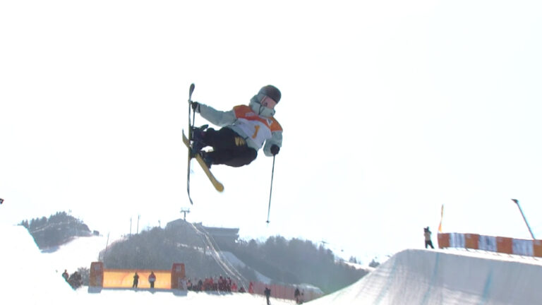 Highlights de esquí estilo libre en Gangwon 2024: Resultado de la final del halfpipe femenil