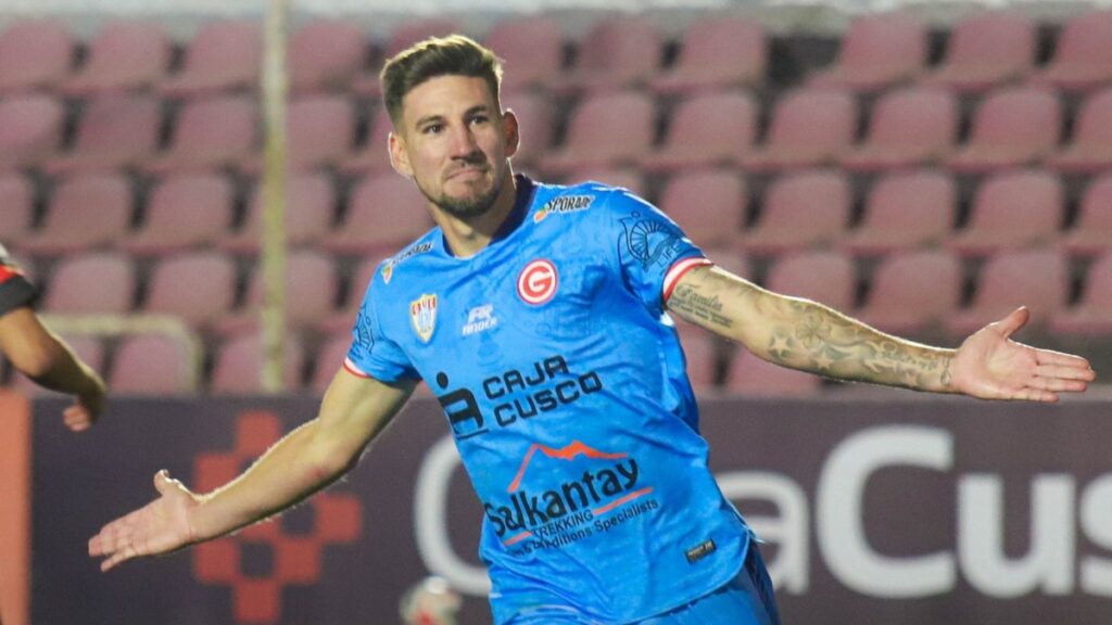 Santiago Giordana celebra un gol. - Deportivogarcilaso.com.