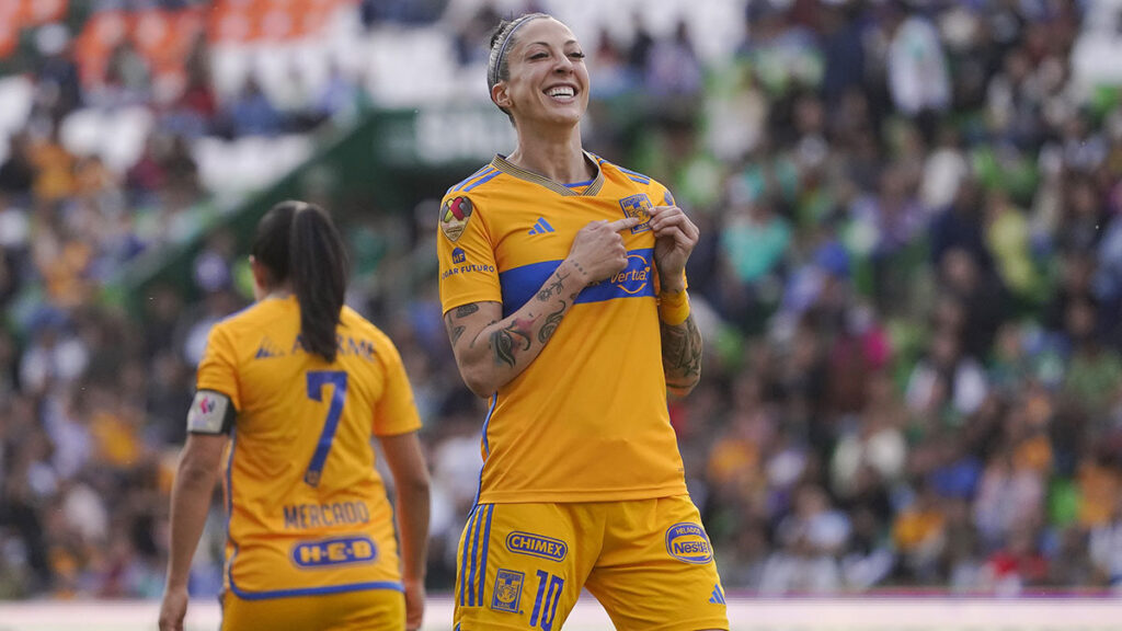 Jenni Hermoso se estrena como goleadora con Tigres Femenil