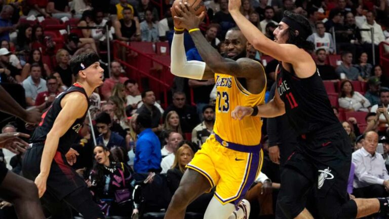 ¿LeBron de regreso a Miami? La idea de un cambio entre Heat y Lakers que incendia las redes sociales