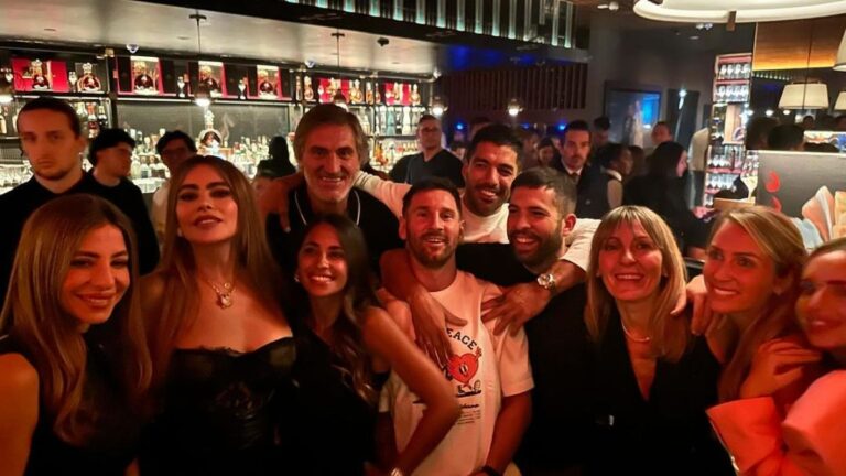 Lionel Messi disfruta de la noche en Miami junto a sus compañeros de equipo y Sofía Vergara