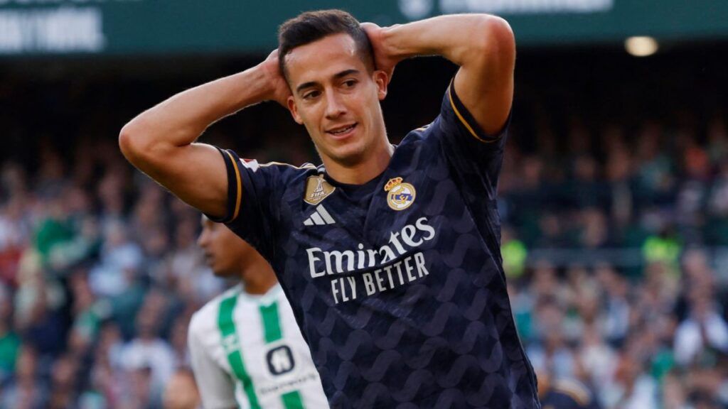 Lucas Vásquez se lesiona en el entrenamiento y se pierde la Supercopa de España