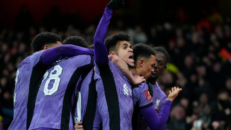 Liverpool asalta el Emirates con una brillante actuación de Luis Díaz y deja en el camino al Arsenal en la FA Cup