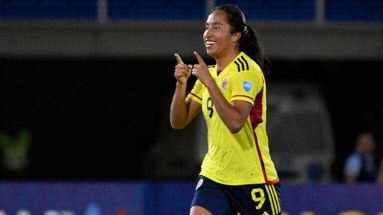 Adaptación y algo más: las razones por las que Colombia se queda sin los goles de Mayra Ramírez para la Copa Oro W