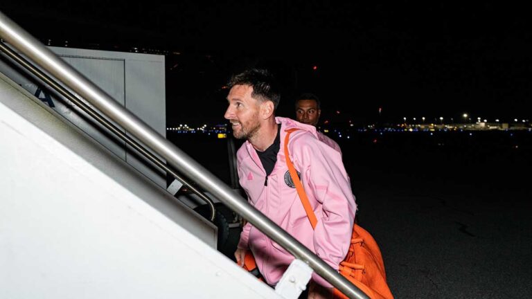 Messi y el Inter Miami viajan a Arabia Saudita para continuar con su pretemporada