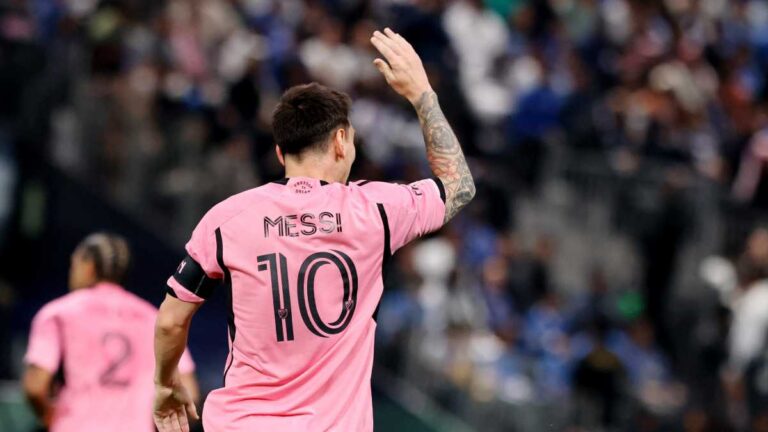 Leo Messi anota su primer gol del 2024 tras un polémico penalti ante el Al-Hilal: rompe la sequía de más de 150 días sin marcar con Inter Miami