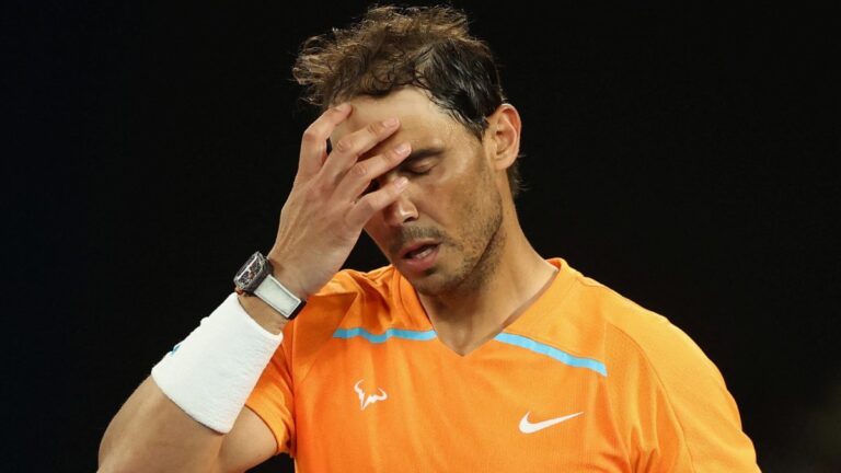 El mundo del tenis lamenta la nueva lesión de Rafael Nadal que lo deja fuera del Abierto de Australia 2024