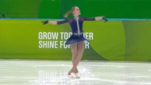 Highlights del patinaje artístico en Gangwon 2024: Resultados de la final estilo libre femenil, prueba por equipos