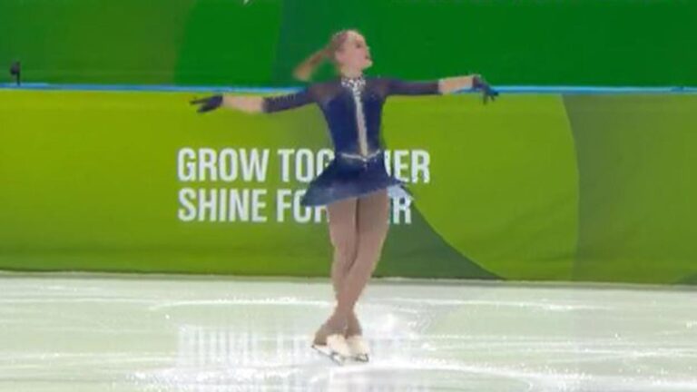 Highlights del patinaje artístico en Gangwon 2024: Resultados de la final estilo libre femenil, prueba por equipos