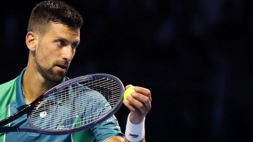 Novak Djokovic se prepara para disputar el Abierto de Australia | Reuters