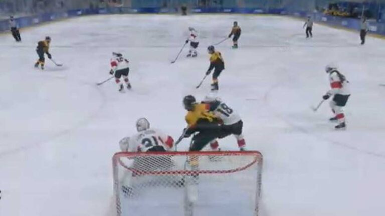 Highlights del Hockey sobre hielo femenil en Gangwon 2024: Resultados del Suiza vs Alemania, medalla de bronce