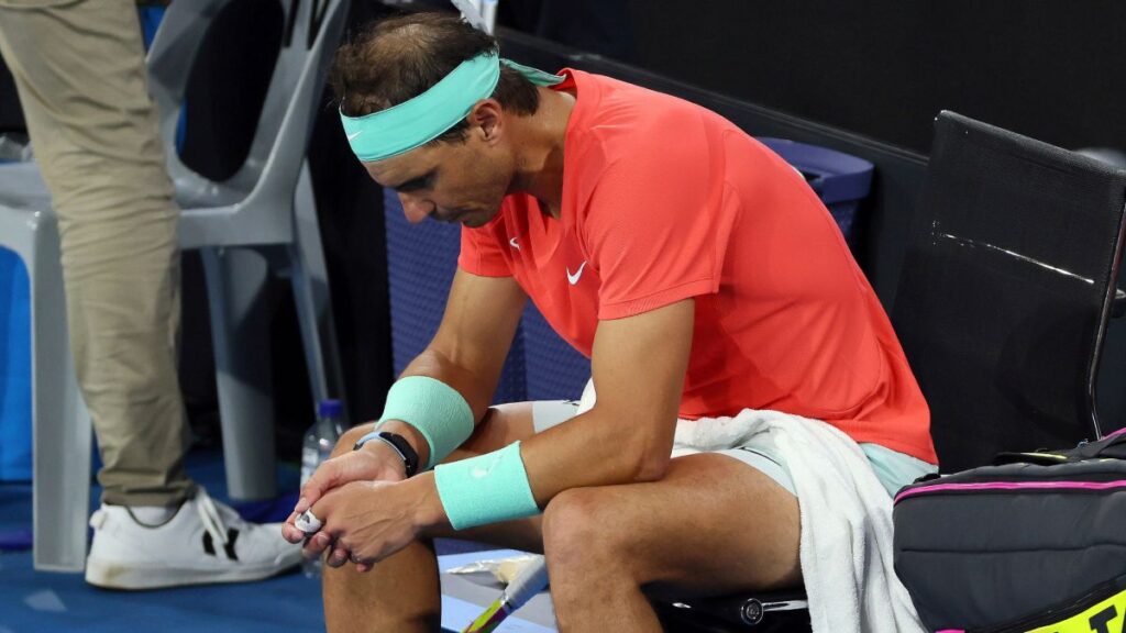 Rafa Nadal enciende las alarmas tras caer en Brisbane: "Espero que sólo se me haya cargado el músculo"