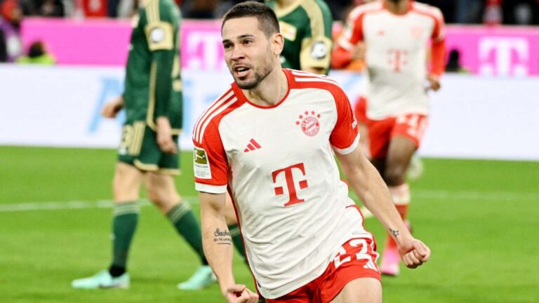 El Bayern vuelve a la senda del triunfo gracias a un golazo de tres dedos de Raphael Guerreiro