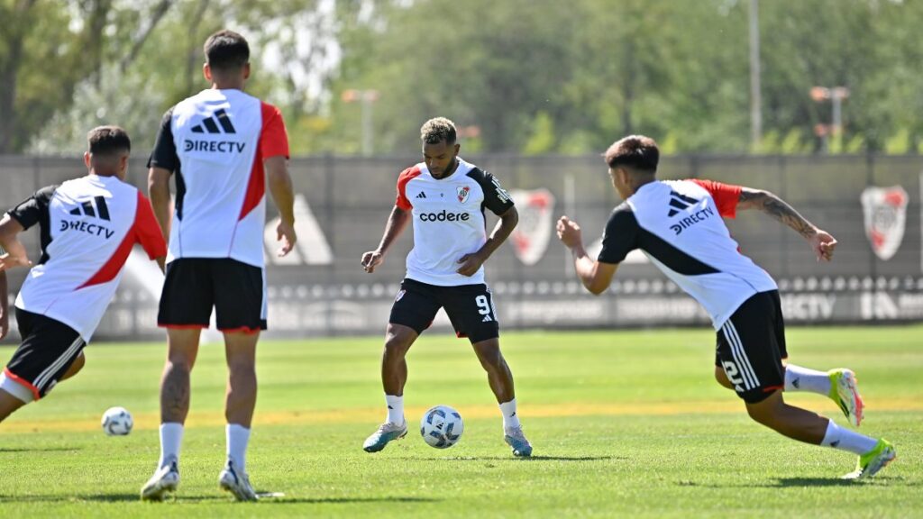 River quedó con un plantel muy corto | Foto: @RiverPlate