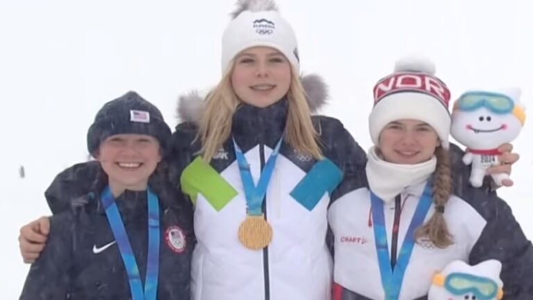 Taja Bodlaj se sobrepone a los fuertes vientos y se lleva la medalla de oro en salto de esquí