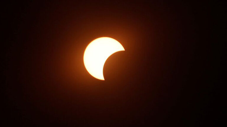 Eclipse Solar 2024: ¿Cuál es la alcaldía de la CDMX que más se oscurece este 8 de abril?