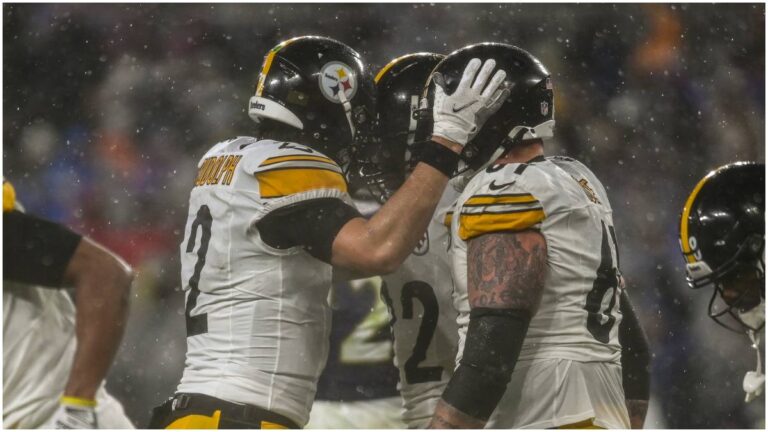 Steelers logra la mitad del milagro rumbo a los playoffs tras vencer a los Ravens pese a la lesión de TJ Watt