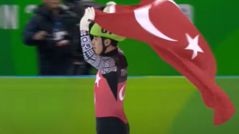 Muhammed Bozdag le da a Turquía su primera medalla en unos Juegos Olímpicos de la Juventud de Invierno
