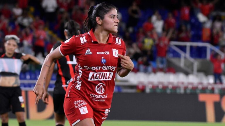 Catalina Usme se despide del América de Cali para afrontar un nuevo reto en el fútbol mexicano