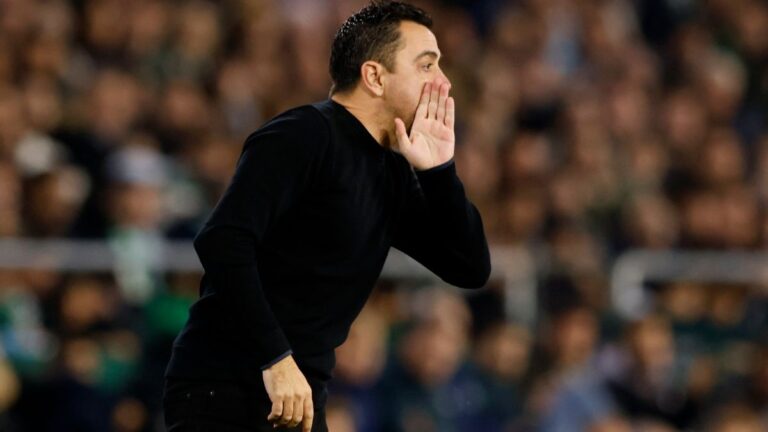 Xavi pide no hablar más de la polémica entre Real Madrid y Almería: “La noticia está en Madrid, pregunten allá”