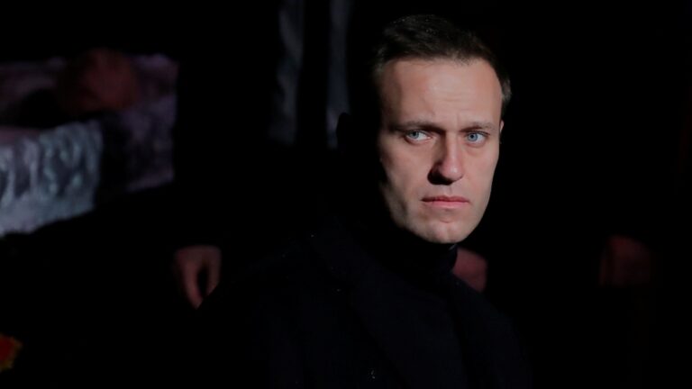 ¿Quién fue Alexei Navalny y por qué su muerte cimbra la política de Rusia? Esto es lo que debes saber