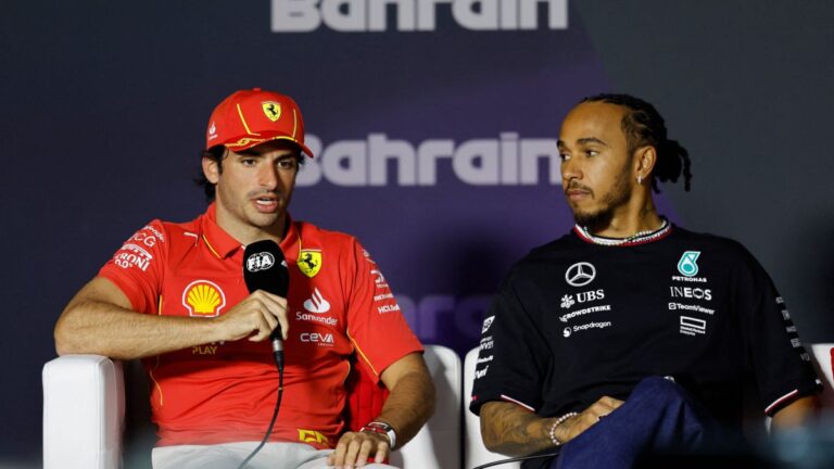 Carlos Sainz, sin rencor hacia Lewis Hamilton: “Tengo mucho respeto por él”