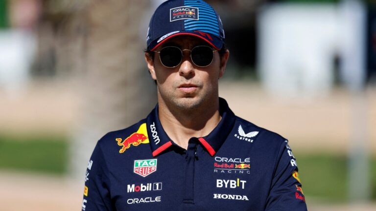 Checo Pérez, ansioso de que llegue la primera carrera de la temporada 2024 de la Fórmula 1