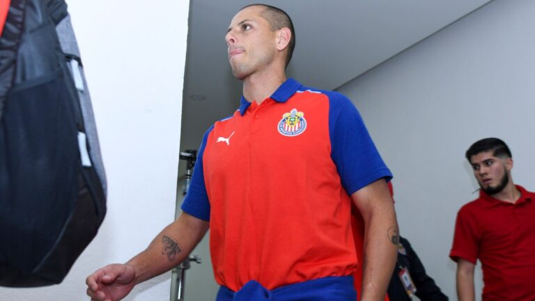 Amaury Vergara asegura que la llegada de Chicharito Hernández a las Chivas es para ganar títulos