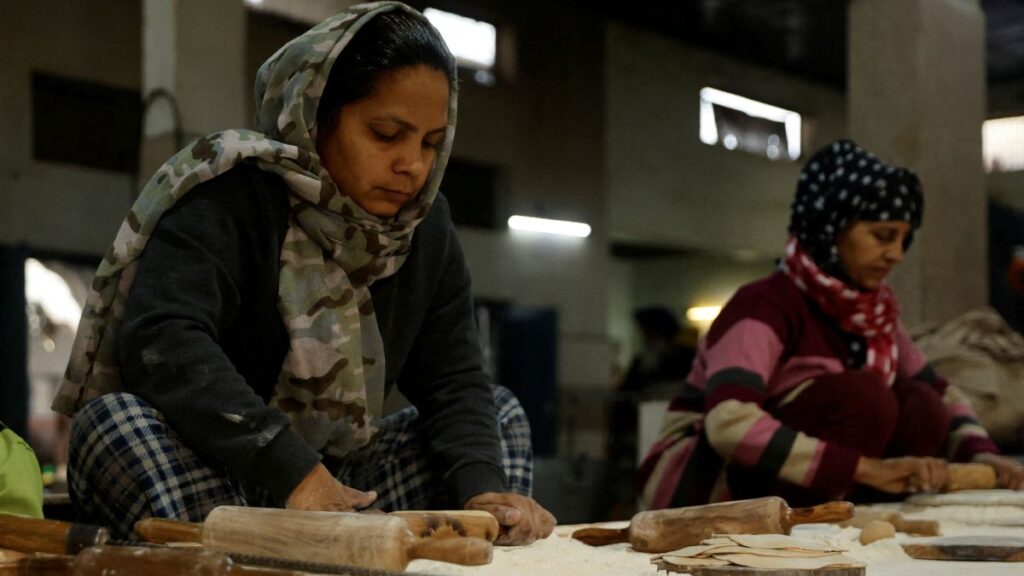 Mujeres con Bienestar | Reuters