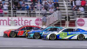 El final de fotografía de Daniel Suárez y otros emocionantes cierres en la historia de la Nascar