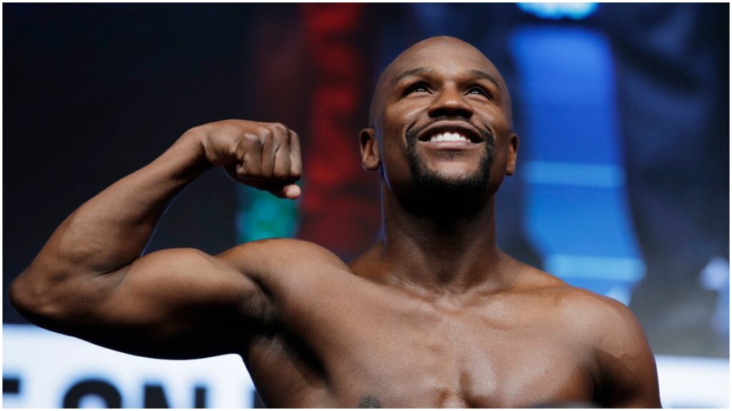 Floyd Mayweather Jr, ex campeón mundial | AP