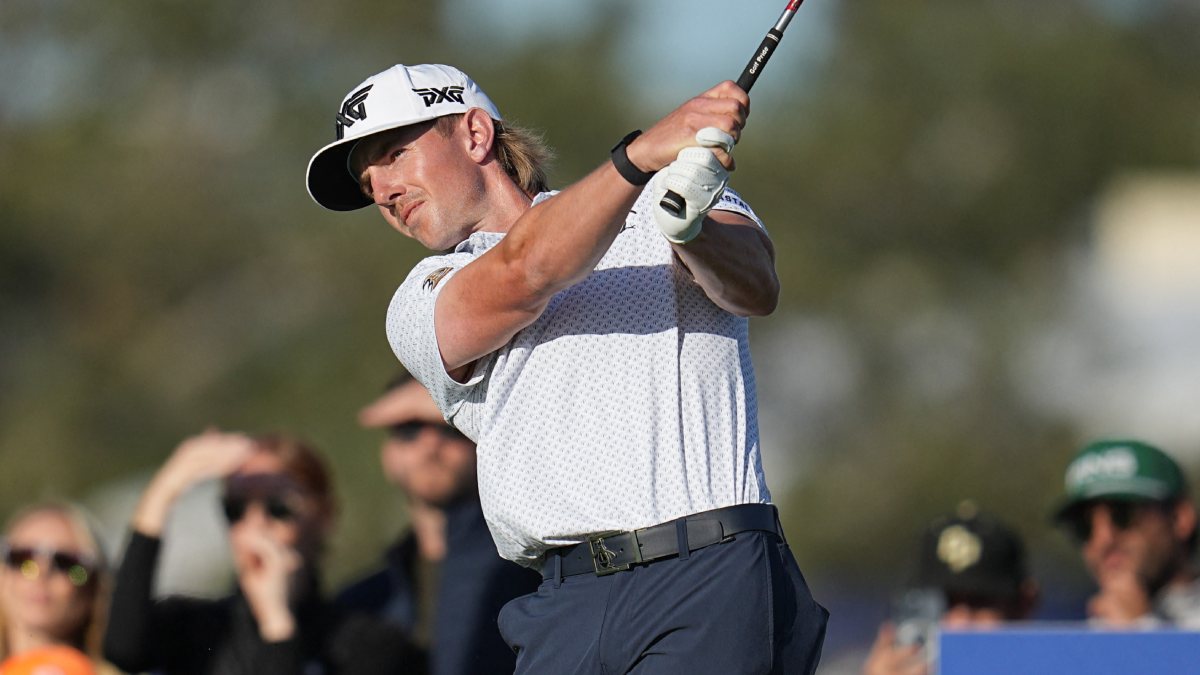 American Golfer Jake Knapp Secures First PGA Tour Victory at Mexico