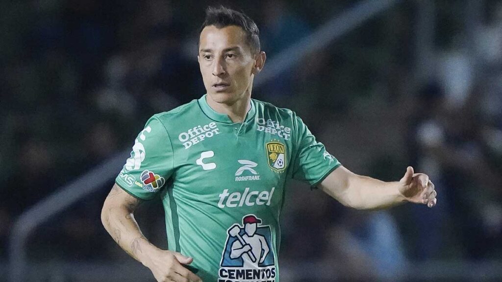 Andrés Guardado: “Es especial enfrentar al América por lo que representa para el país, pero en lo individual no me representa diferencia”