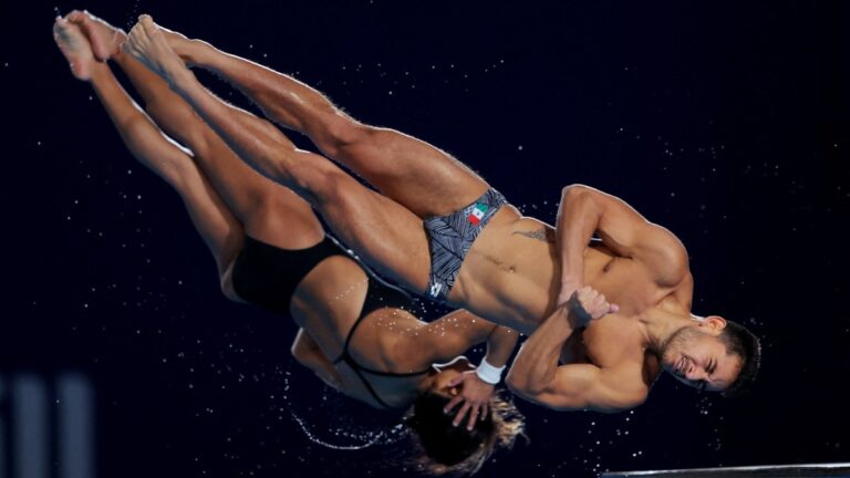 Kevin Berlín y Alejandra Estudillo se cuelgan el bronce en los clavados sincronizados plataforma 10m del Mundial de Natación Doha 2024