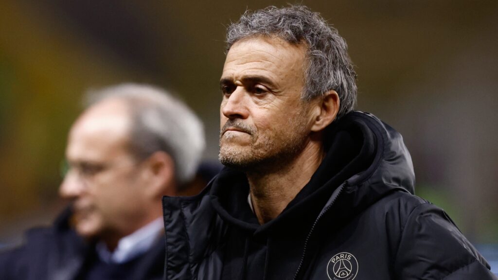 El técnico asturiano llegó al banquillo parisino para esta temporada | Reuters