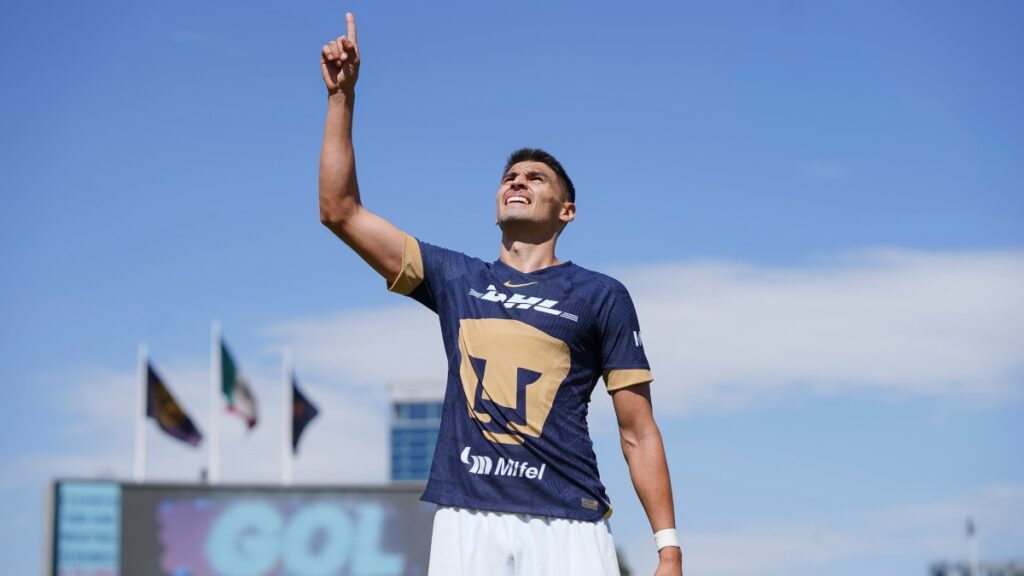 Guillermo Martínez reveló que viene a ser campeón con Pumas, por lo que no se obsesiona con conseguir el título de goleo con los auriazules.