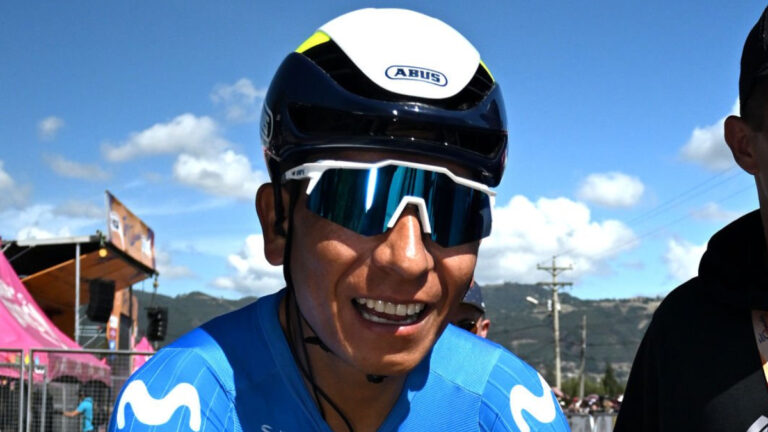 Nairo Quintana desata la locura entre la afición de la Volta a Catalunya: así lo recibieron en Mataró