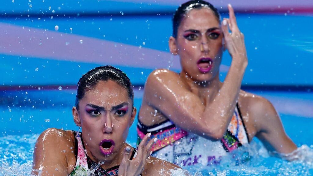 Las ondinas mexicanas Nuria Diosdado y Joana Jiménez obtuvieron el puesto 11 en la final del dueto técnico de la natación artística de Doha 2024.