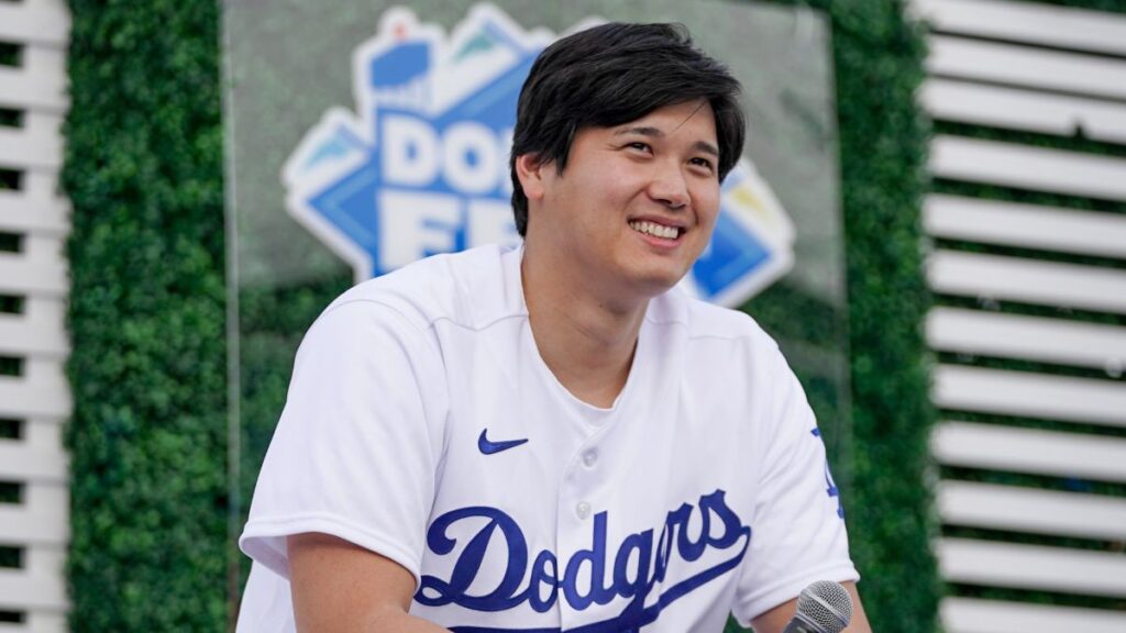 Ohtani se deja querer por los aficionados | @Dodgers