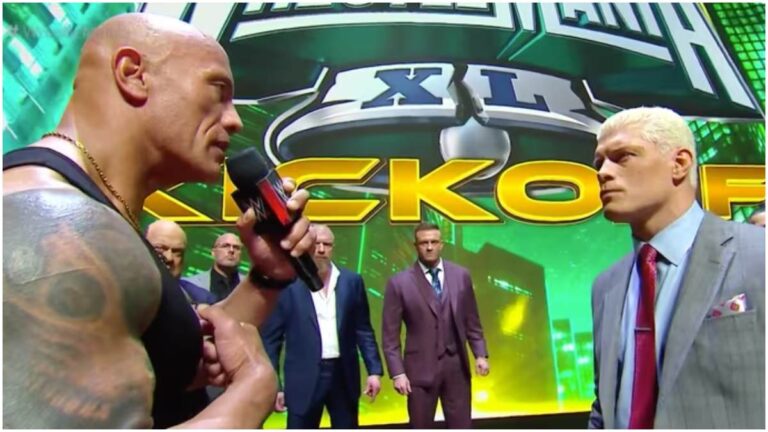 Cody Rhodes anuncia pelea con Roman Reigns en WrestleMania y recibe una brutal cachetada de The Rock