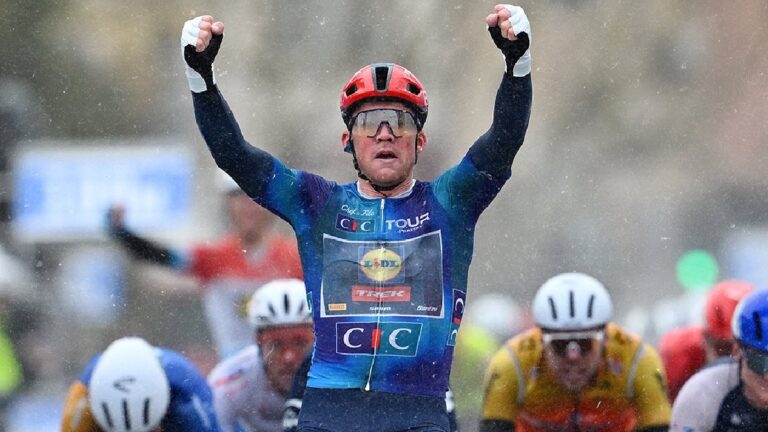 Tom Van gana la tercera etapa y Mads Pedersen se corona campeón del Tour de La Provenza