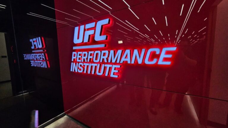 UFC inaugura su Performance Institute en la Ciudad de México
