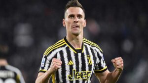 Juventus clasifica al Mundial de Clubes 2025 tras la eliminación del Napoli a manos del Barcelona