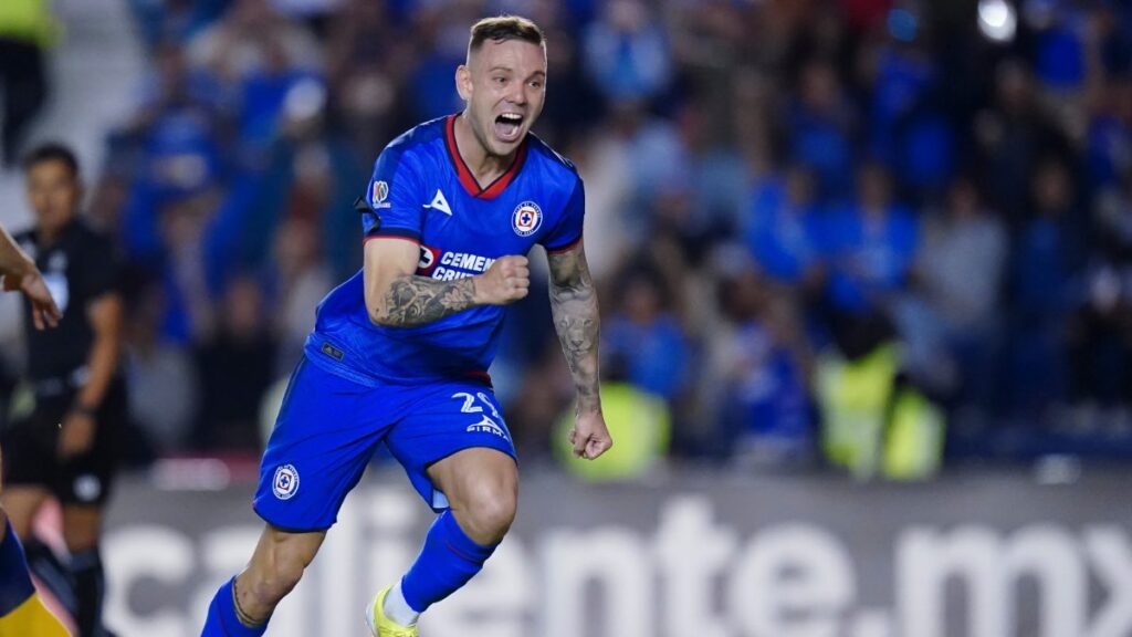 Con doblete de Rotondi, Cruz Azul rompe paternidad y se lleva una importante victoria ante el América