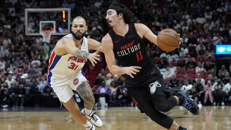 Jaime Jaquez y el Heat lucen para vencer a los Pistons